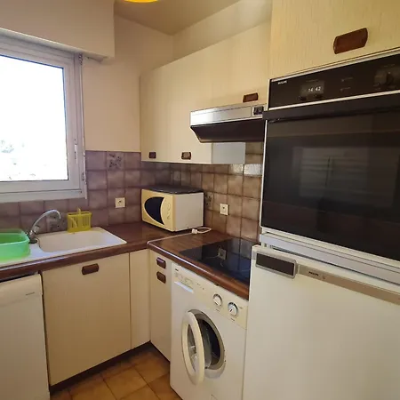 2 Pièces, Balcon, Parking, Animaux Acceptés, - Fr-1-780-46 Apartamento *