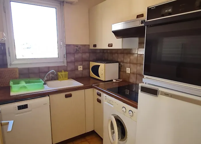 Apartamento 2 Pièces, Balcon, Parking, Animaux Acceptés, - Fr-1-780-46 Sainte-Maxime