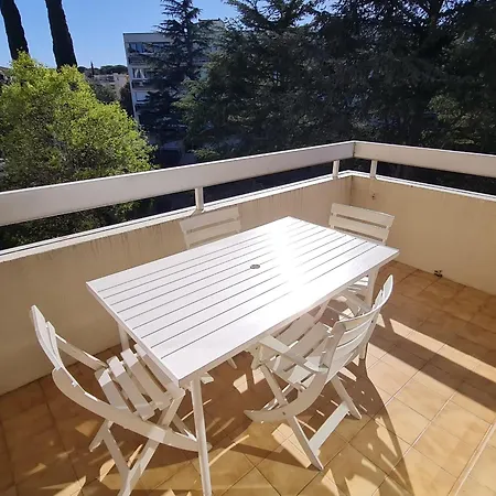 2 Pieces, Balcon, Parking, Animaux Acceptes, - Fr-1-780-46 Sainte-Maxime